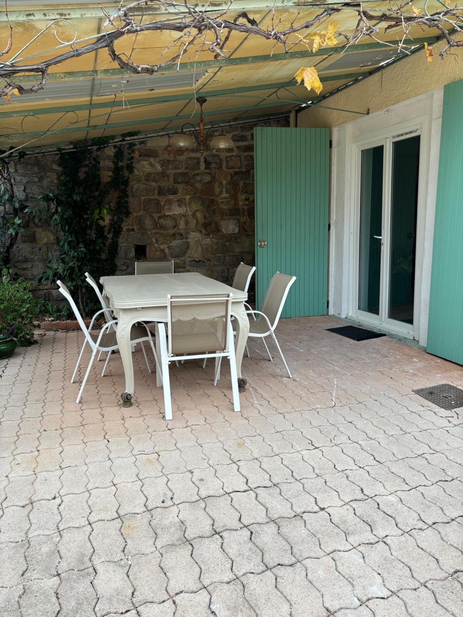 La Cigaliere 1 Charmant T1 Bis Avec Terrasse Dans Villa Sollies-Ville エクステリア 写真